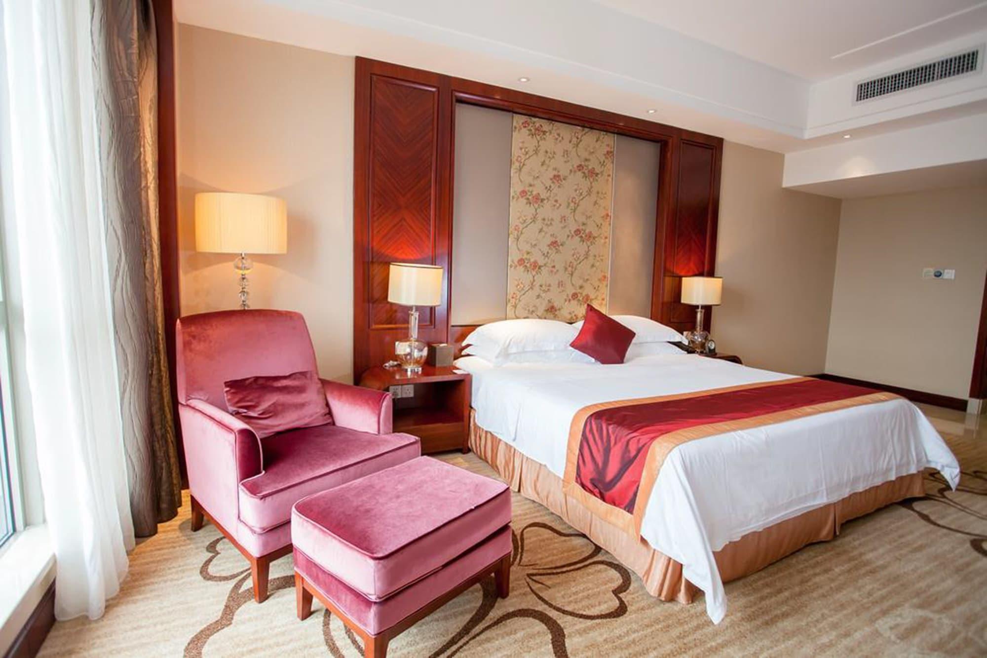 Ramada Plaza Shaoguan City Centre Zewnętrze zdjęcie