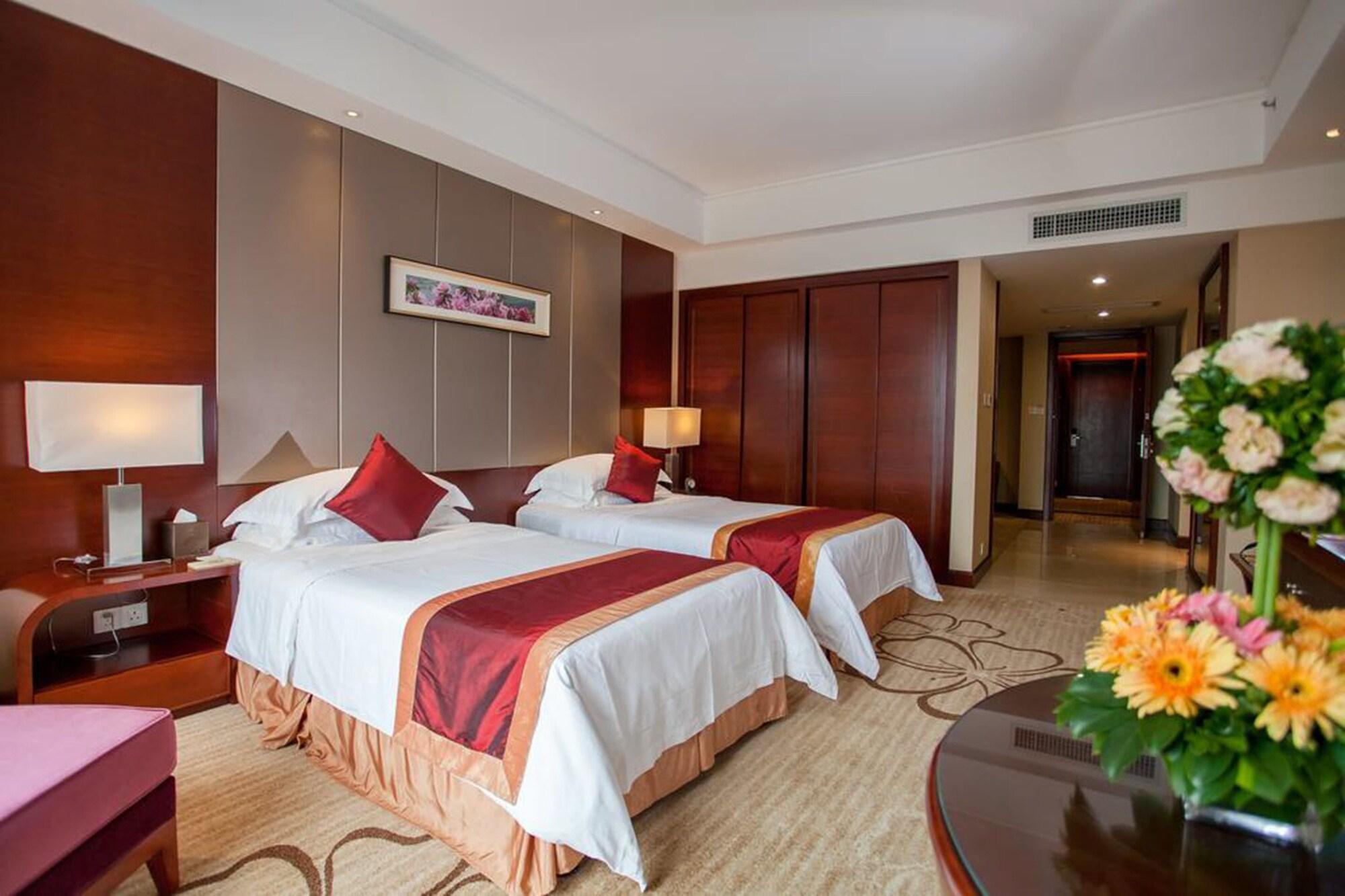 Ramada Plaza Shaoguan City Centre Zewnętrze zdjęcie