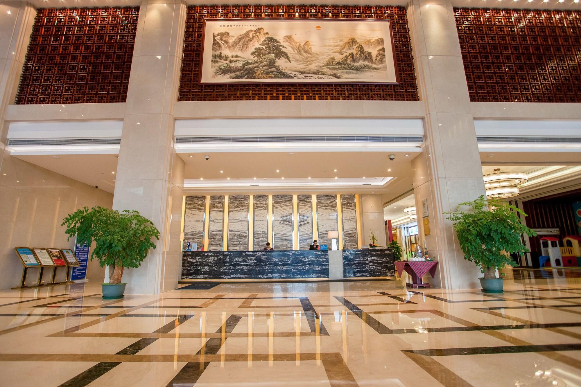 Ramada Plaza Shaoguan City Centre Zewnętrze zdjęcie